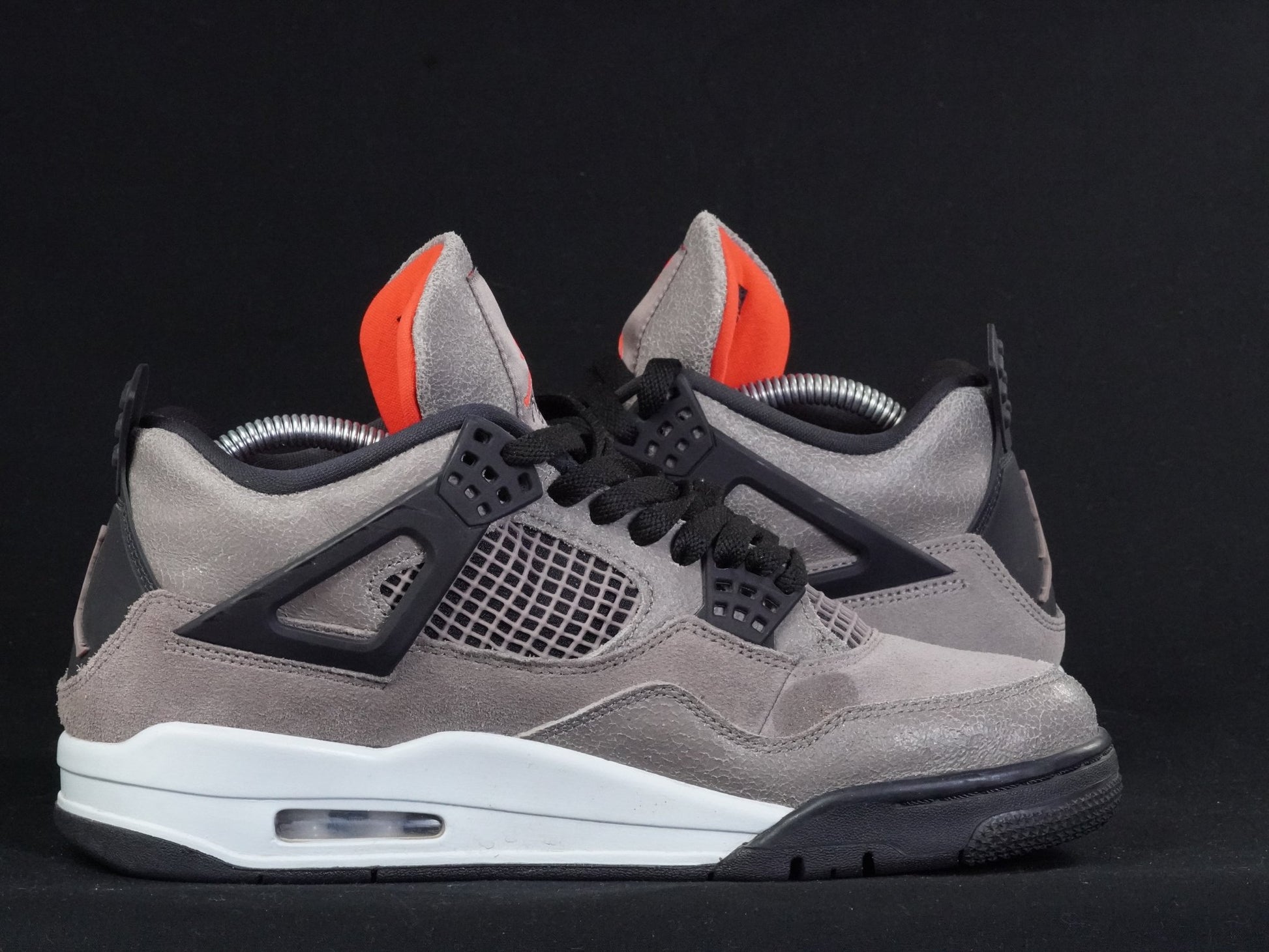 Használt Air Jordan 4 Taupe haze - Steals.hu Buy Sell Trade Sneakers