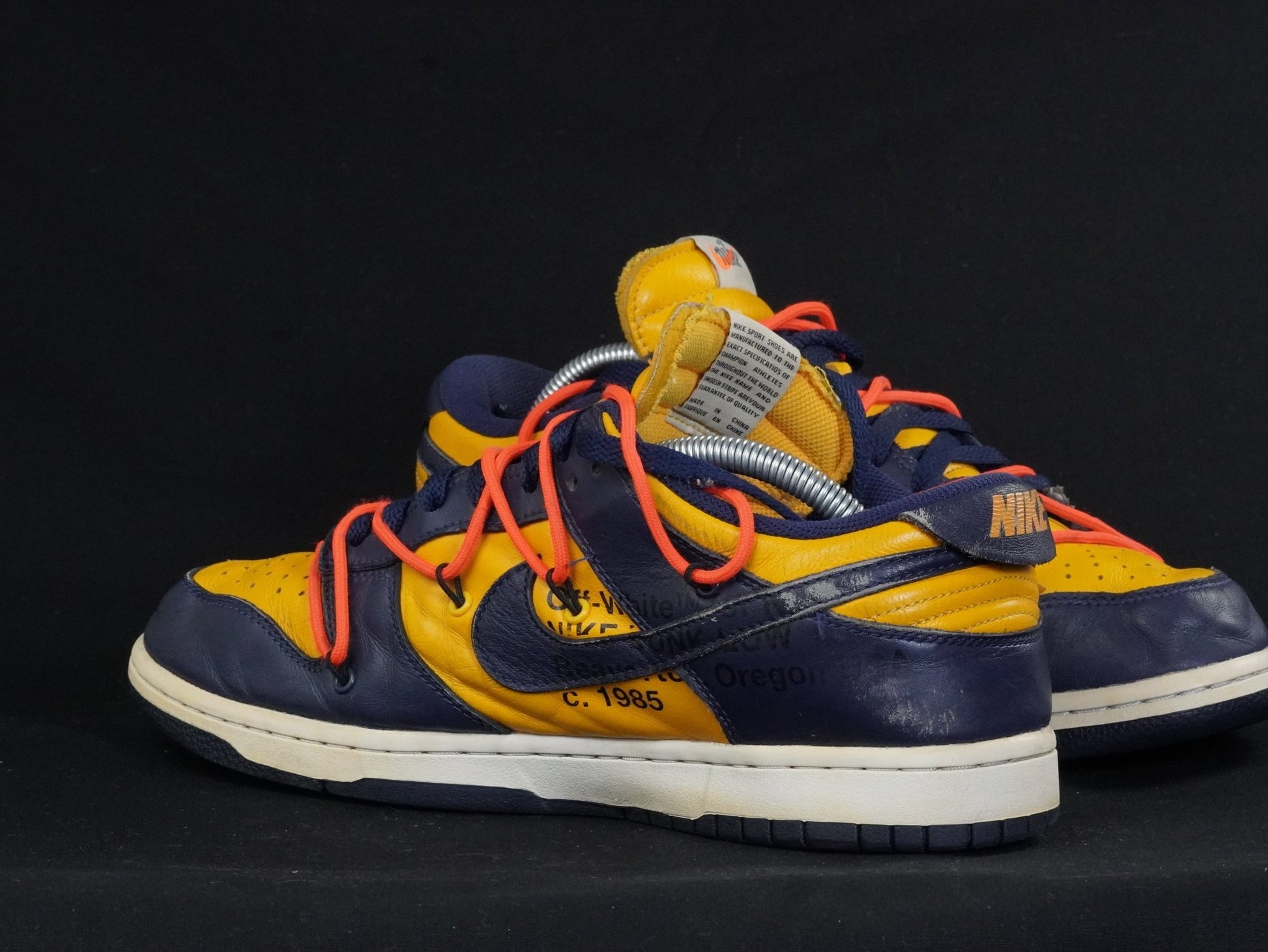 Használt Dunk Low Michigan - Steals.hu Buy Sell Trade Sneakers