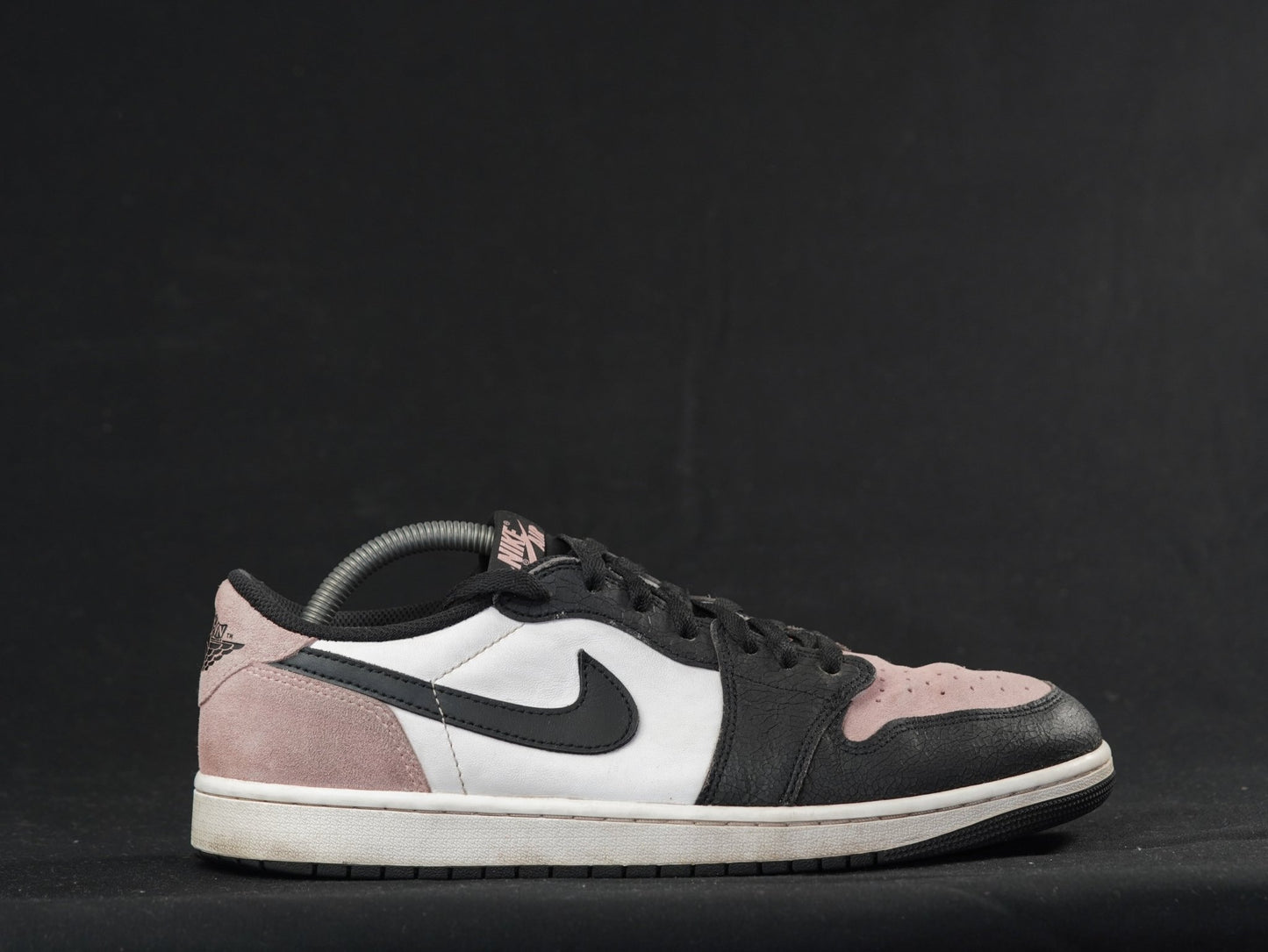 Használt Nike Jordan 1 Bleached Corall - Steals.hu Buy Sell Trade Sneakers