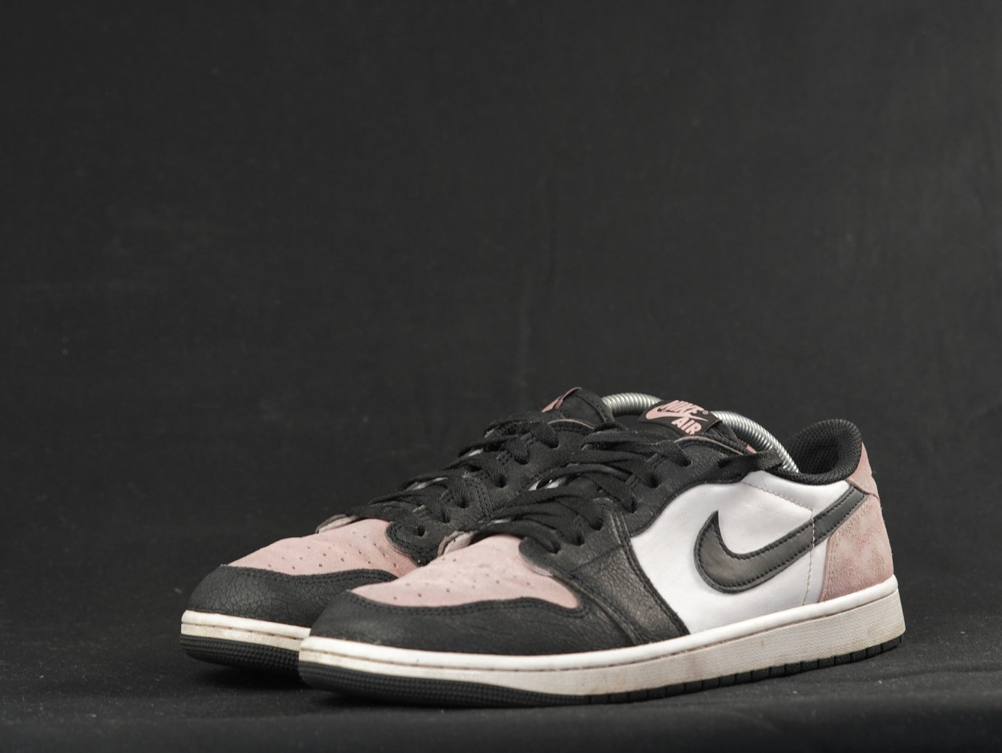 Használt Nike Jordan 1 Bleached Corall - Steals.hu Buy Sell Trade Sneakers