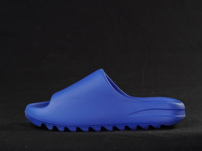 Használt Yeezy Slide Azure VNDS - Steals.hu Buy Sell Trade Sneakers